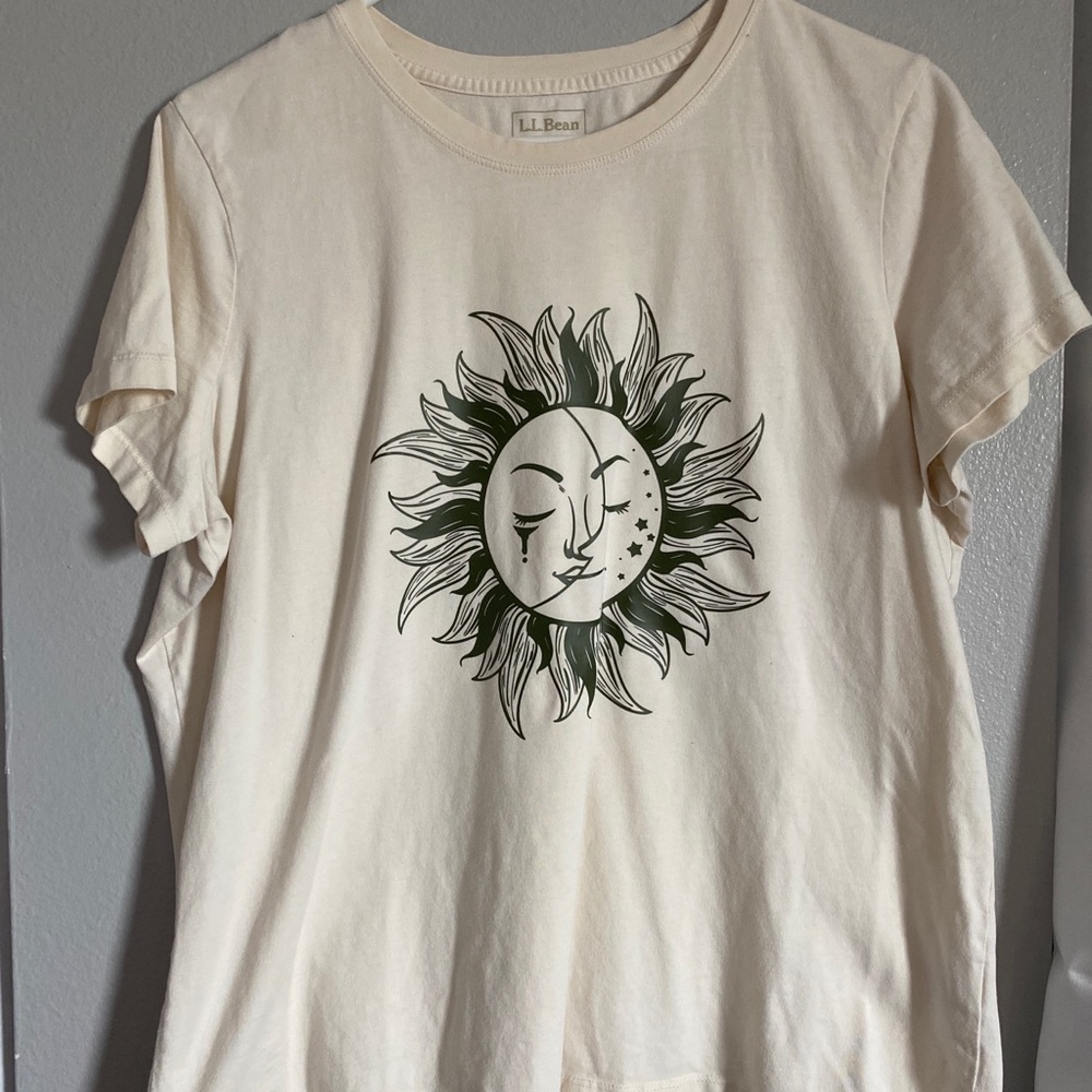 L.L Bean T shirt